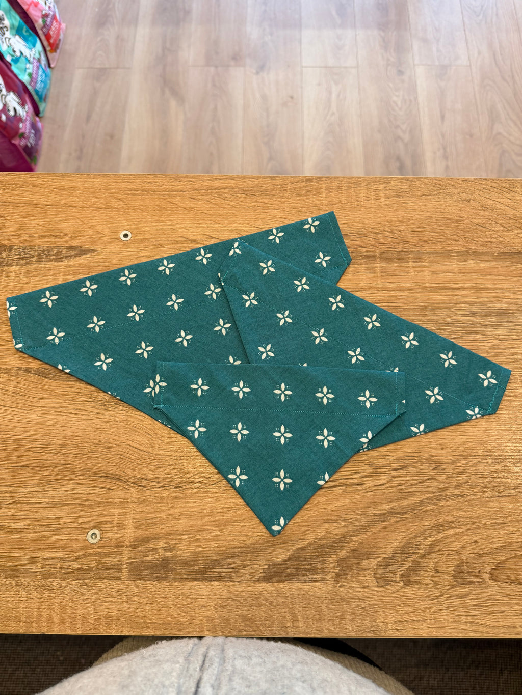 Teal Leaf Diamond Bandana