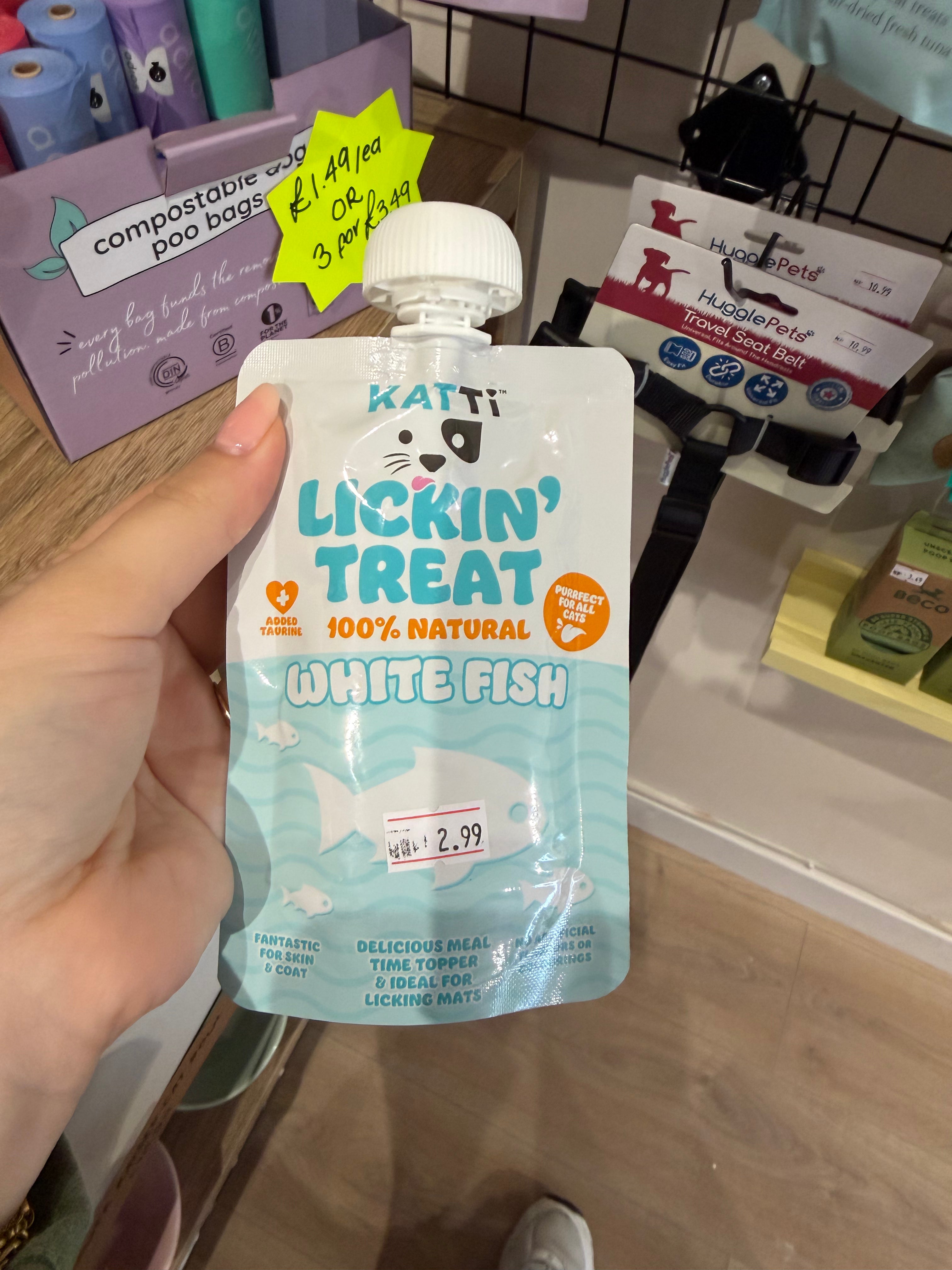 Lickin Treat White Fish